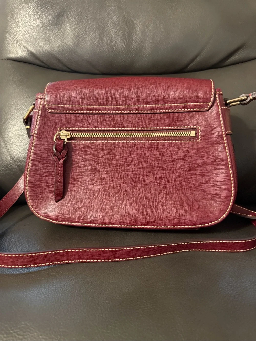 Dooney & Bourke Saffiano Leather Small Messenger Crossbody Bag BRAND NEW! - Picture 2 of 9